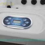Bảng điều khiển điện tử của bồn tắm Rudylux RD-832A