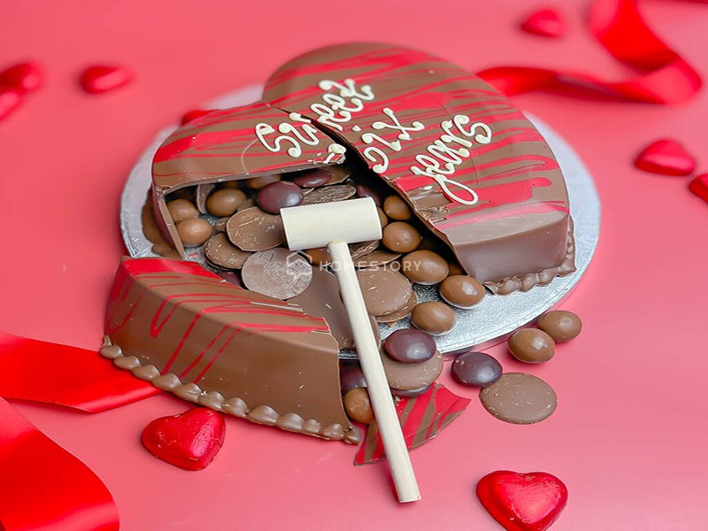 Hộp Chocolate Valentine Dạng Smash Heart